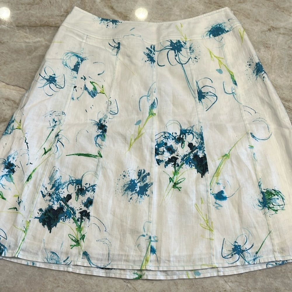 Ann Taylor | 100% Linen Floral Pencil Skirt | White‎ & Blue | Petite Size 4 (4P)